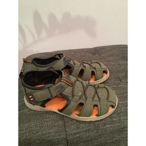 Eddie Bauer Play Water Shoes | Size: 10M